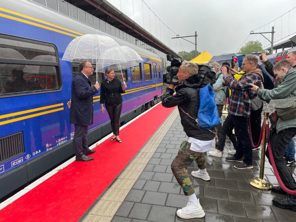 Het koninklijke rijtuig SR10 foto 2
