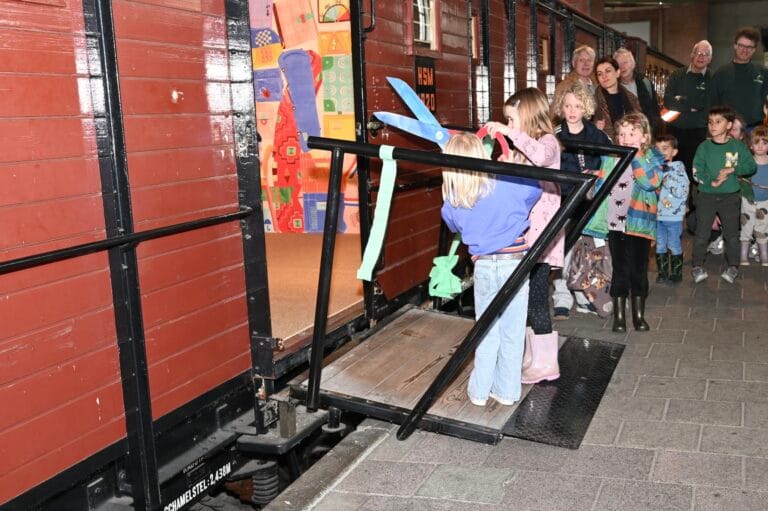 Opening van de HSM-D educatiewagen 2